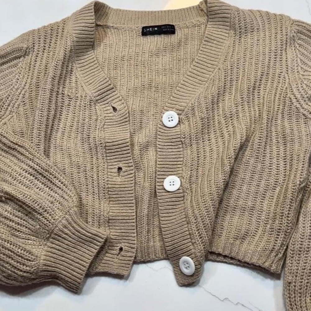 SHEIN Beige Cropped Ribbed Button Cardigan